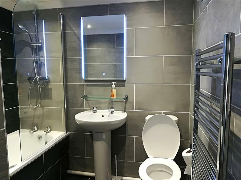 2 bed modern flat, Uplands Lejlighed Swansea Eksteriør billede